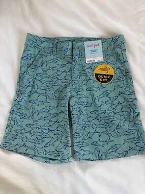 NWT Cat & Jack Mint Green Shark-Print Flat Front Quick-Dry Shorts Boys Size 8